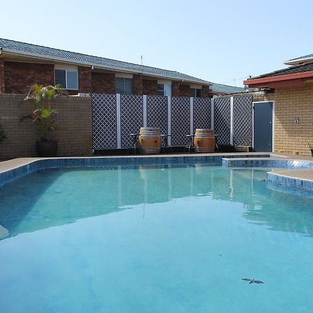 Toreador Motel Coffs Harbour Exterior photo